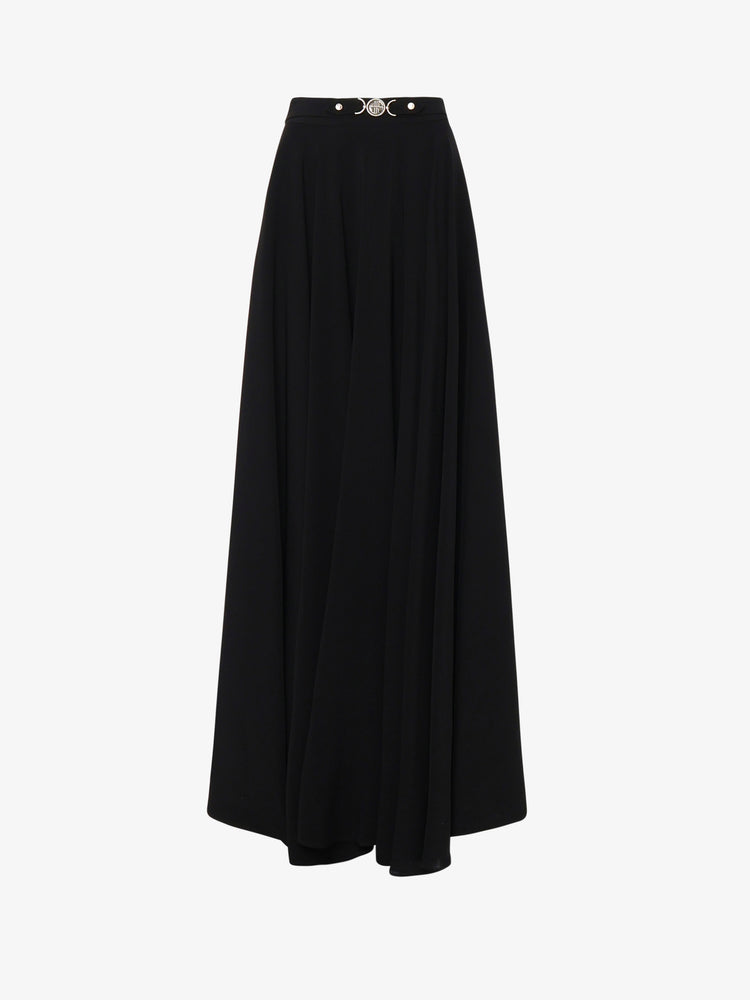 Gonna ampia in tessuto tecnico con accessorio metallico in vita