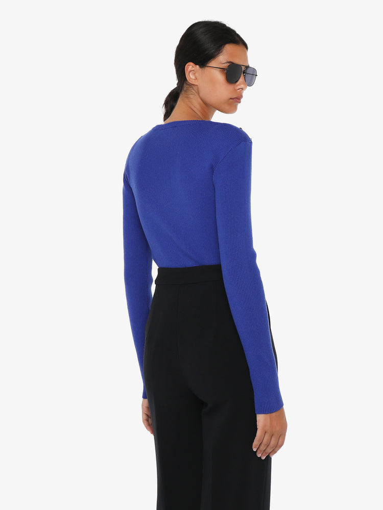 Crewneck sweater with metal buttons