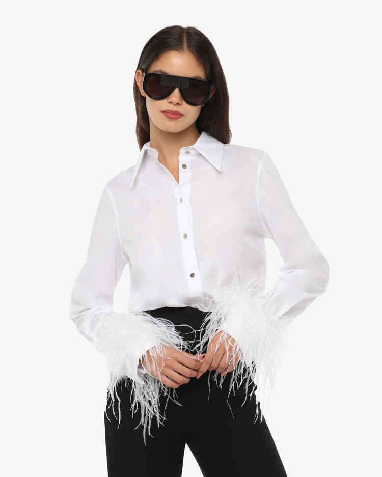Poplin shirt with metal buttons and feather cuffs