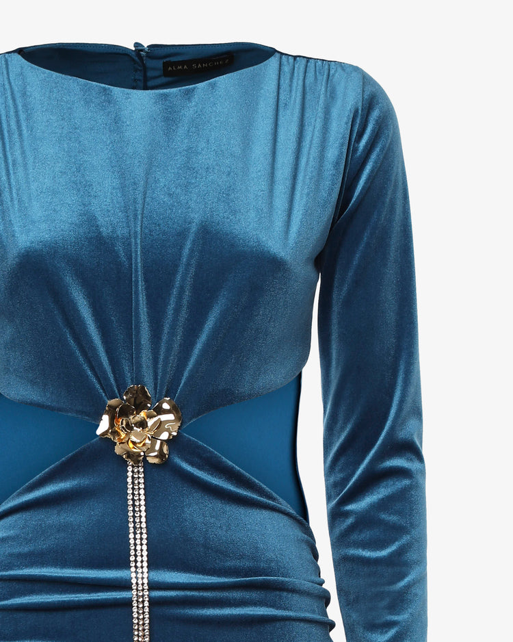 Abito lungo in velluto con cut out e decorazione metallica