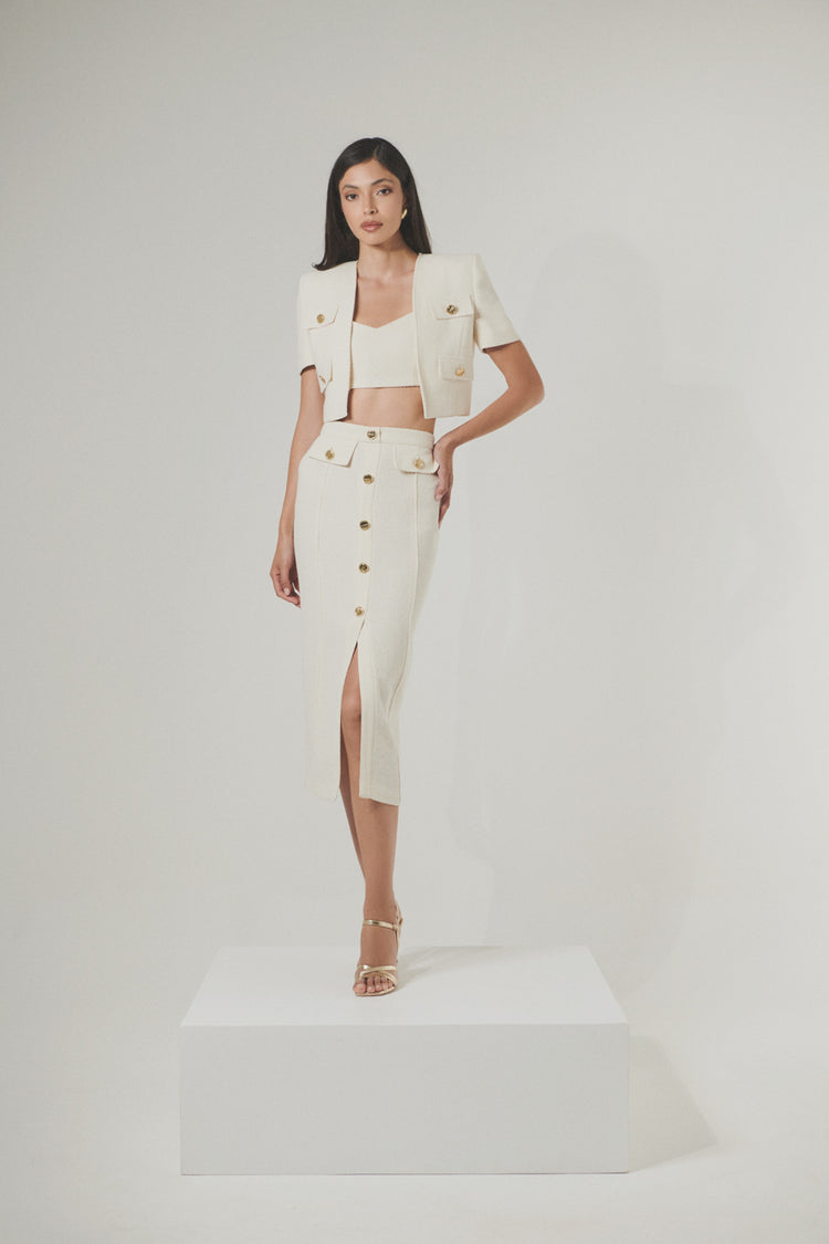 Short twill shoulder top