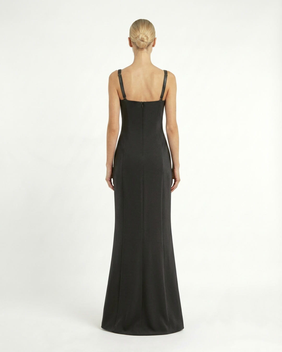 Abito Lungo con Scollo Cuore