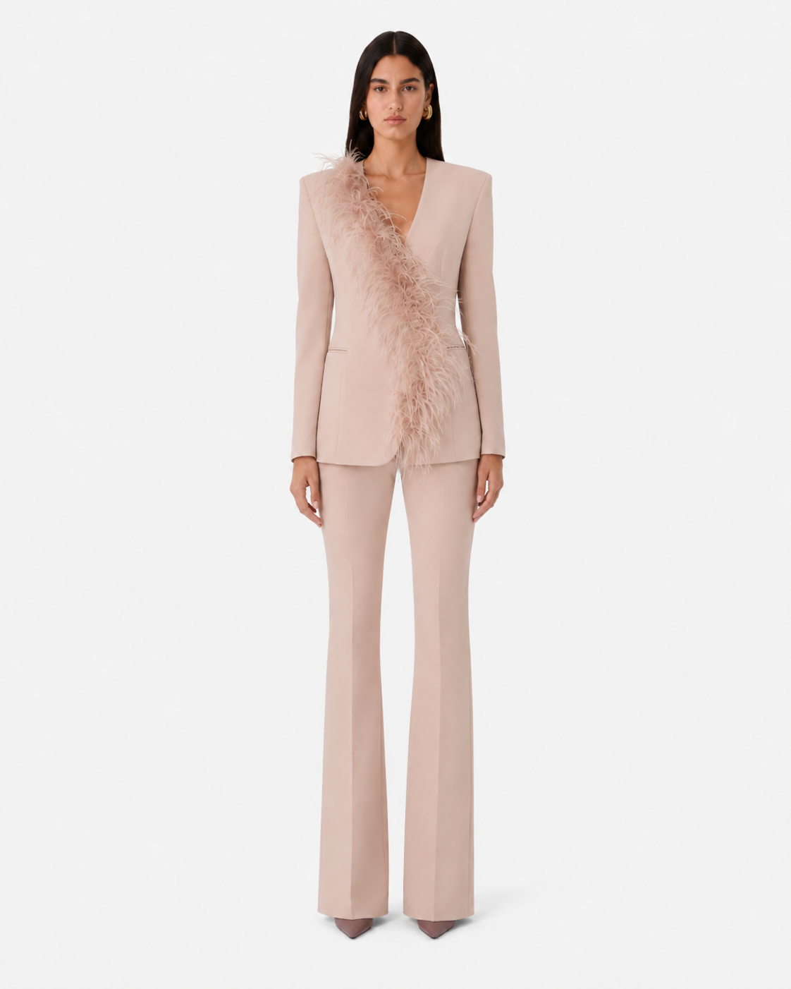 Tailleur con dettaglio in piume