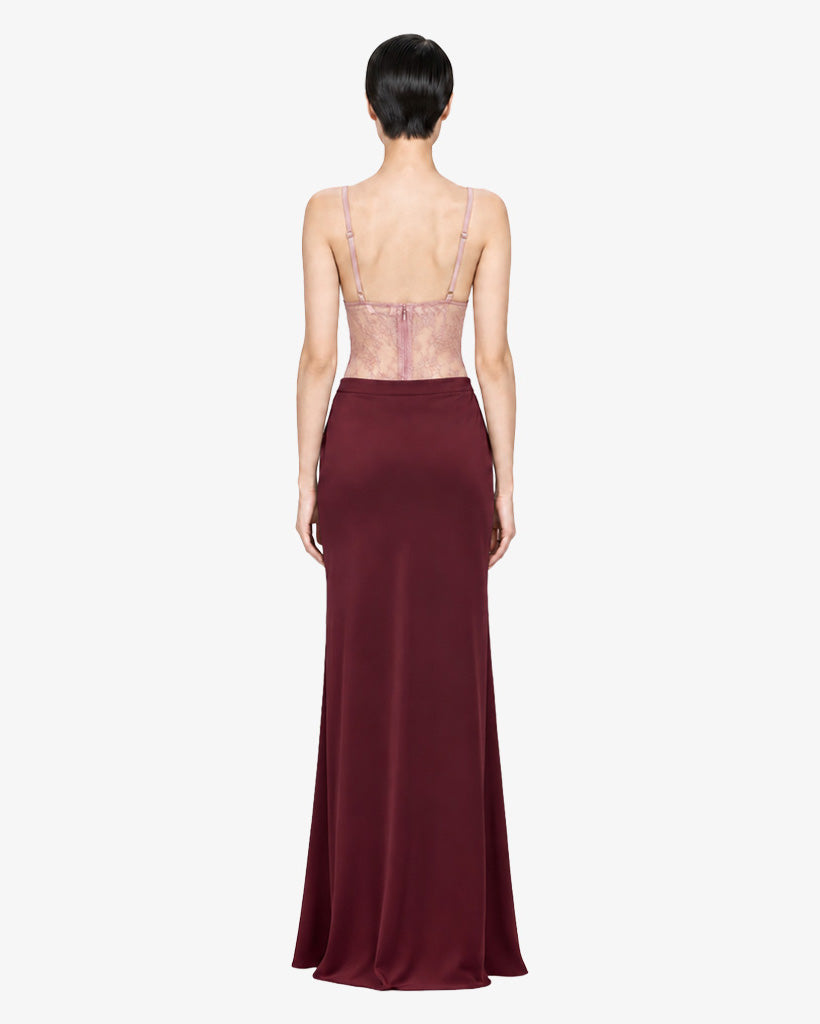 Body in pizzo con spalline sottili