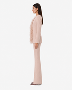 Tailleur con dettaglio in piume