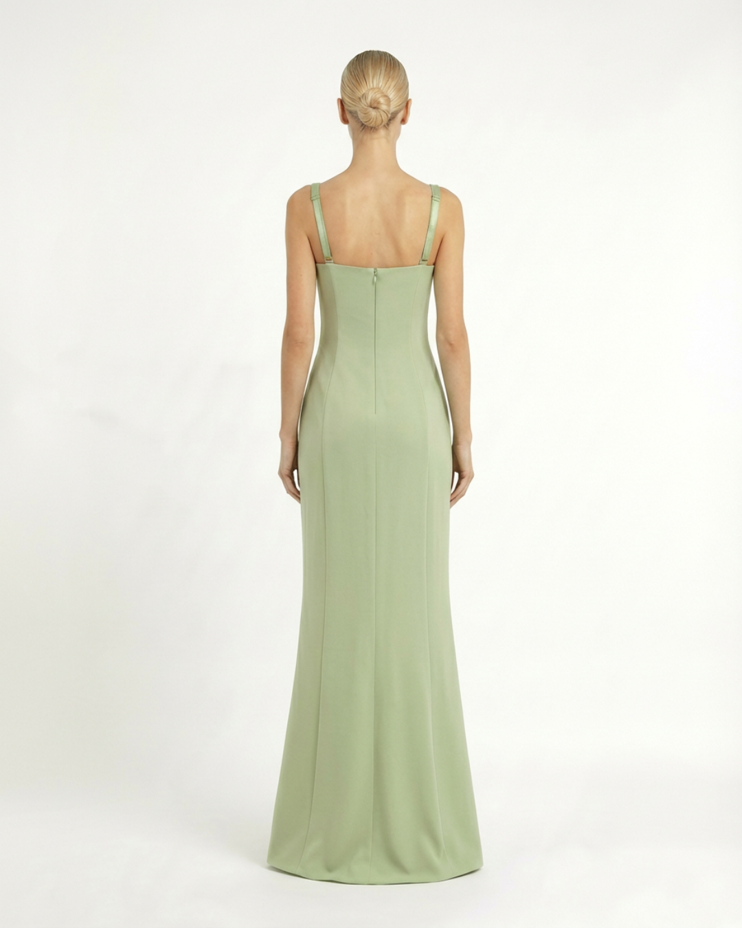 Abito Lungo con Scollo Cuore