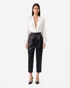 Pantalone con pinces in satin