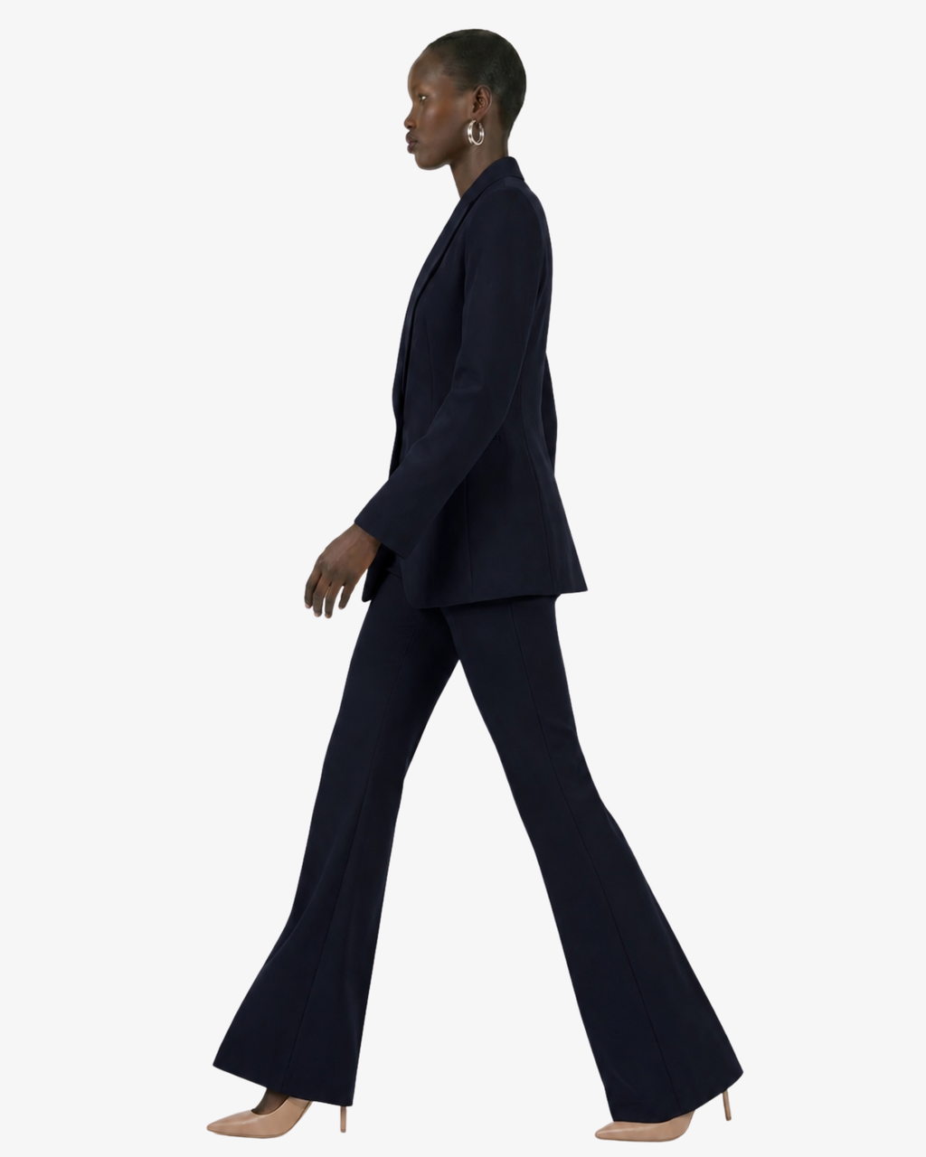 Tailleur in crêpe giacca monopetto e pantaloni flare