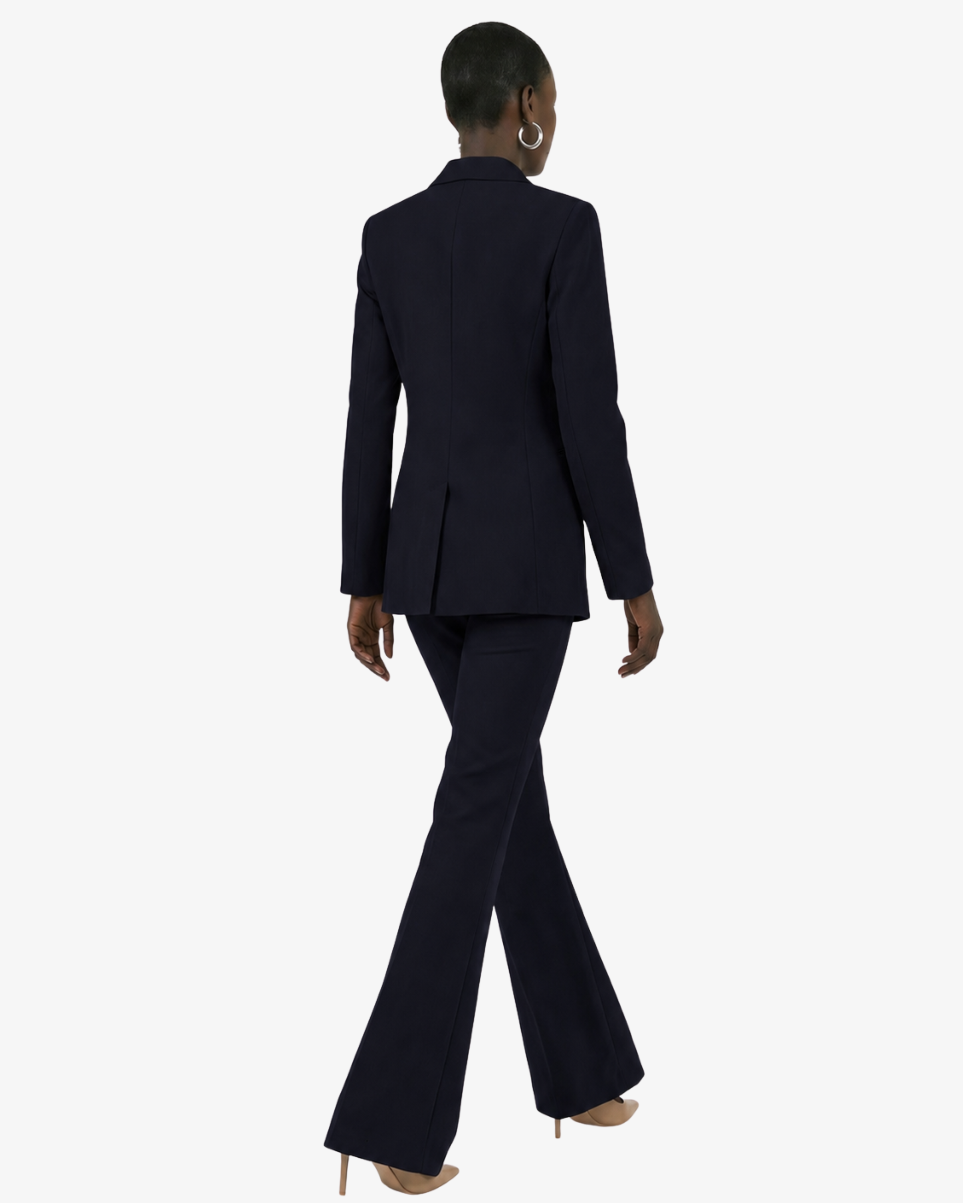 Tailleur in crêpe giacca monopetto e pantaloni flare