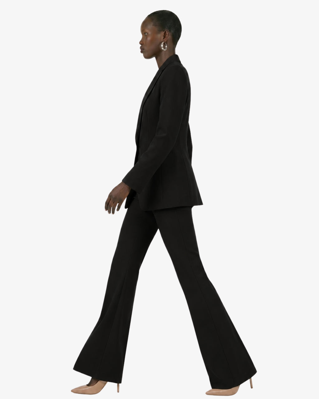 Tailleur in crêpe giacca monopetto e pantaloni flare