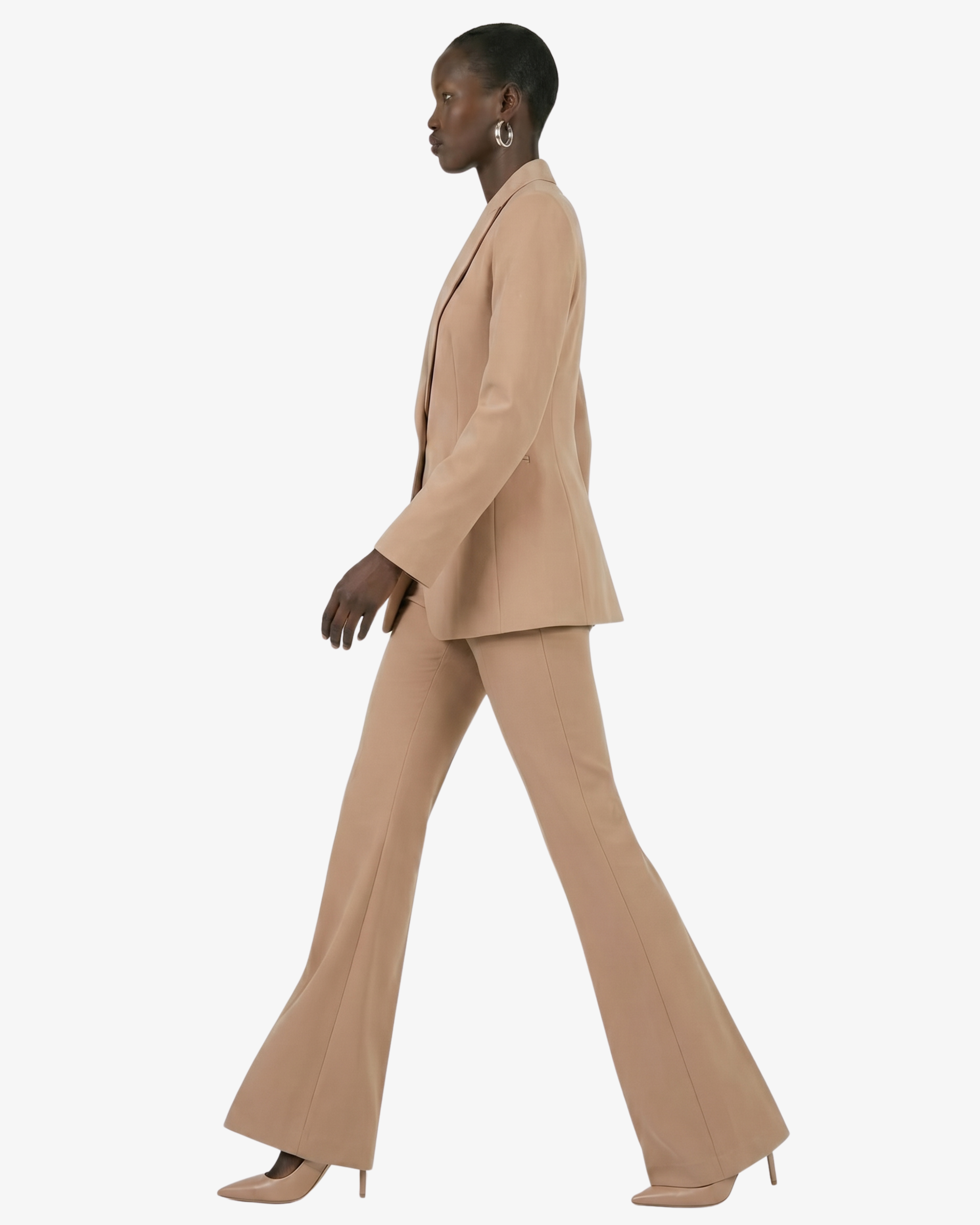Tailleur in crêpe giacca monopetto e pantaloni flare