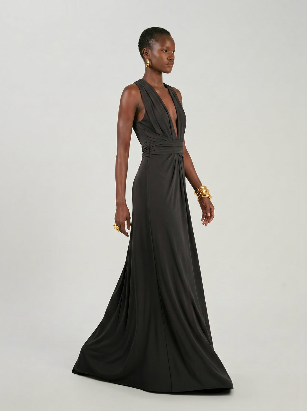 Long jersey dress with halter neckline