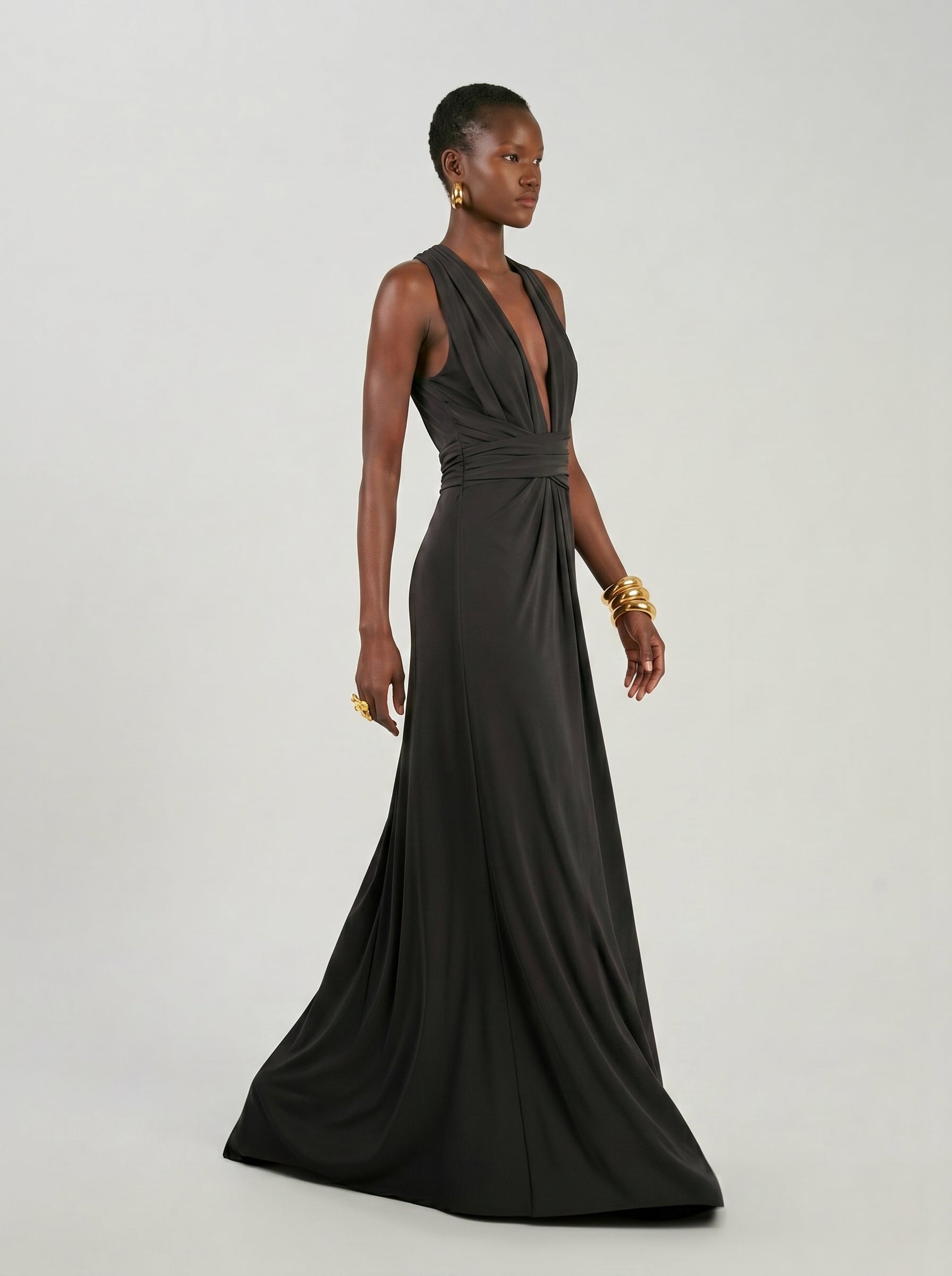 Long jersey dress with halter neckline