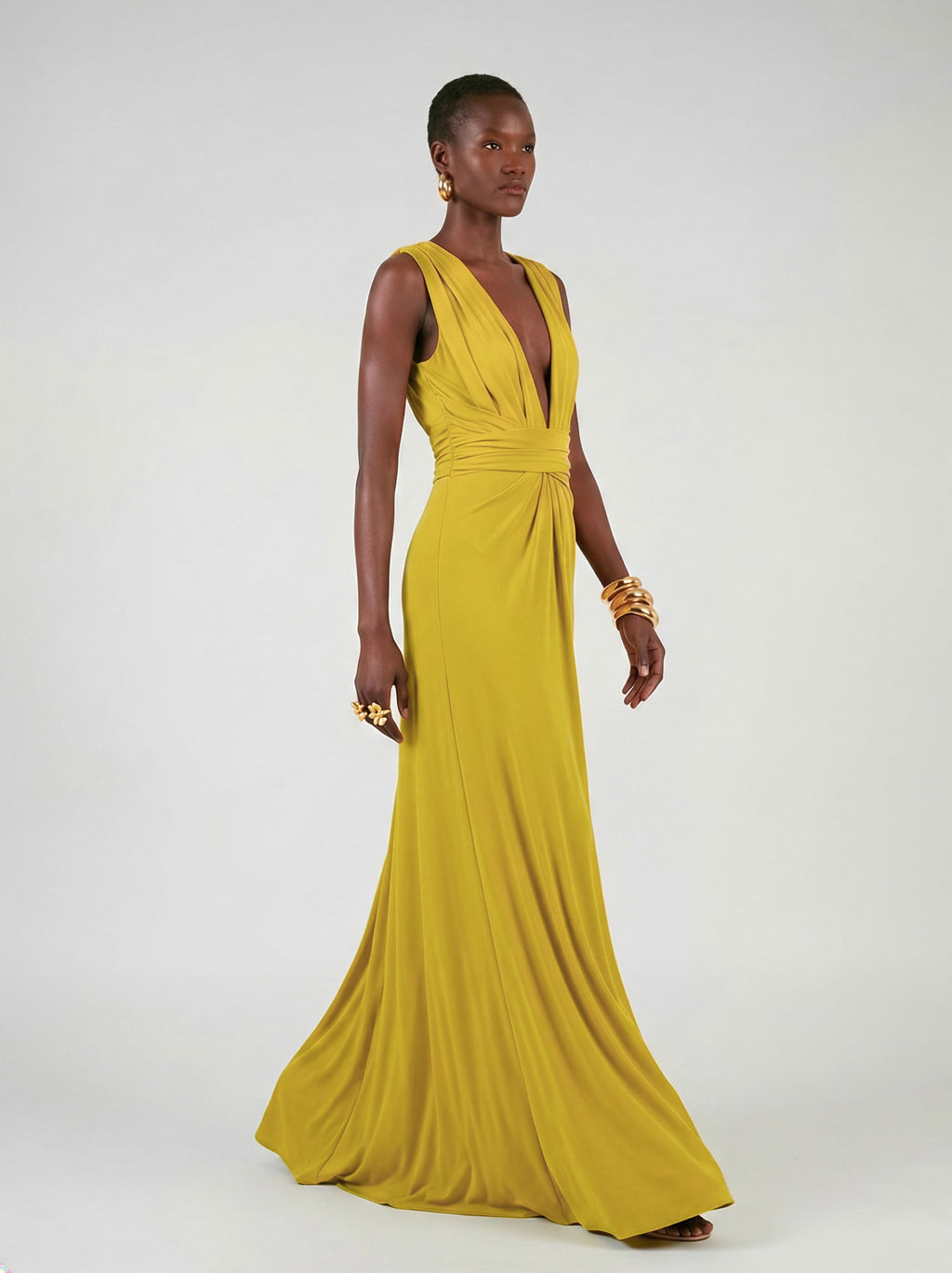 Long jersey dress with halter neckline