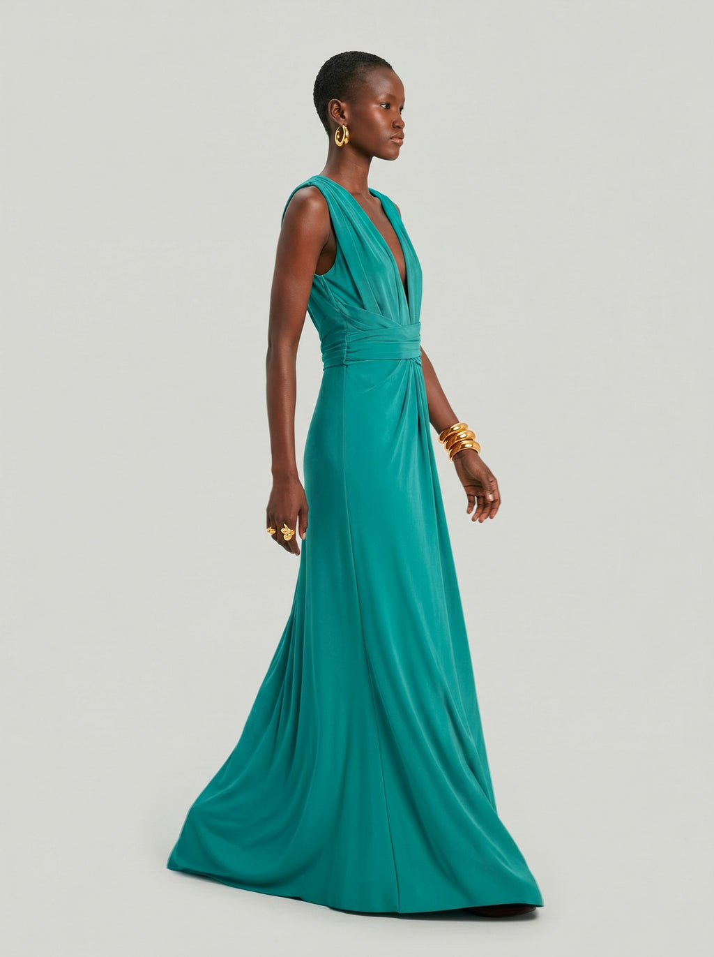 Long jersey dress with halter neckline