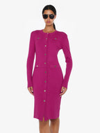 Abito in maglia a costine con bottoni metallici