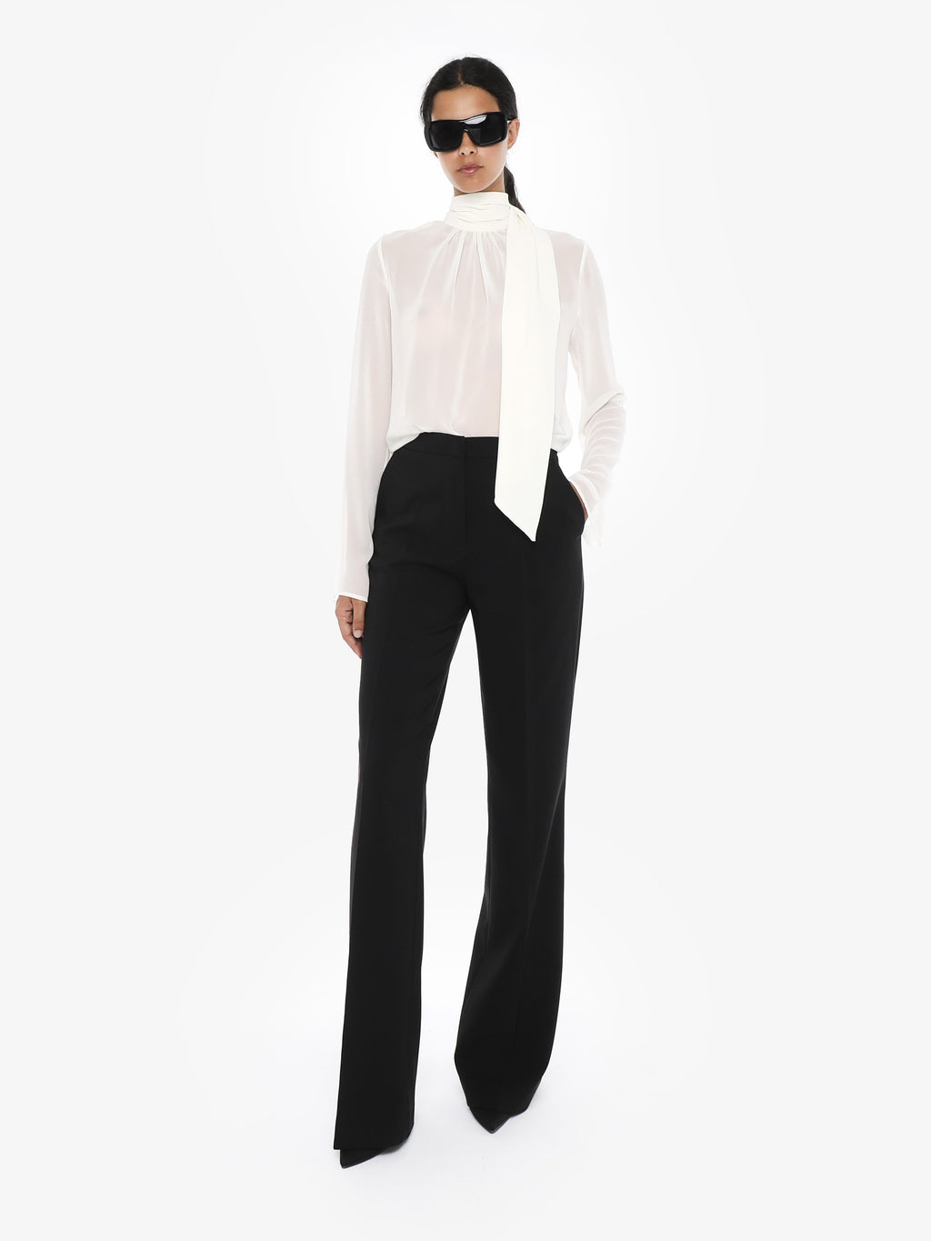 Straight leg trousers in technical fabric