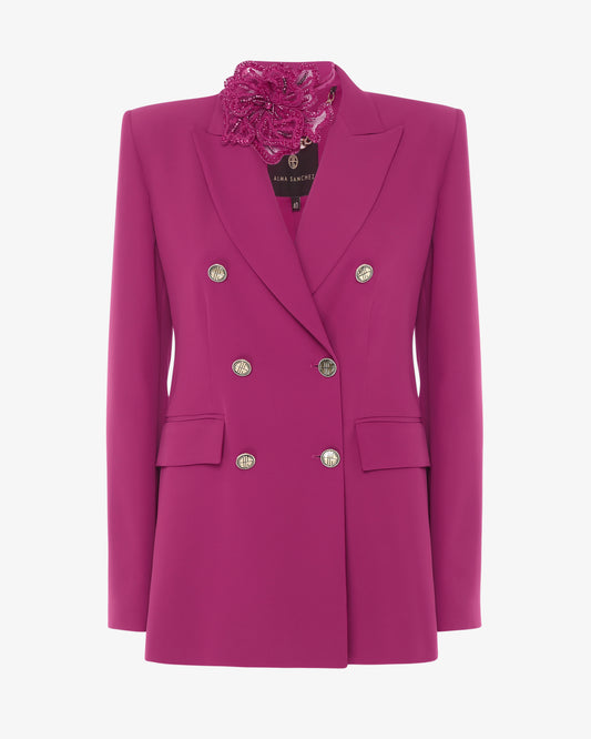 Giacca doppiopetto in tessuto fluido con choker fiore gioiello