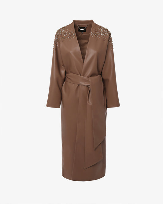 Cappotto lungo in ecopelle con fusciacca e ricami swarovski