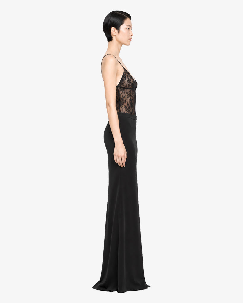 Body in pizzo con spalline sottili