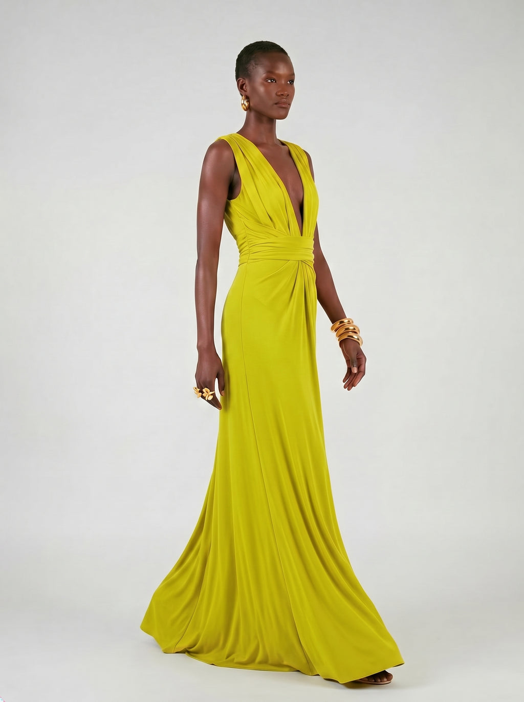 Long jersey dress with halter neckline