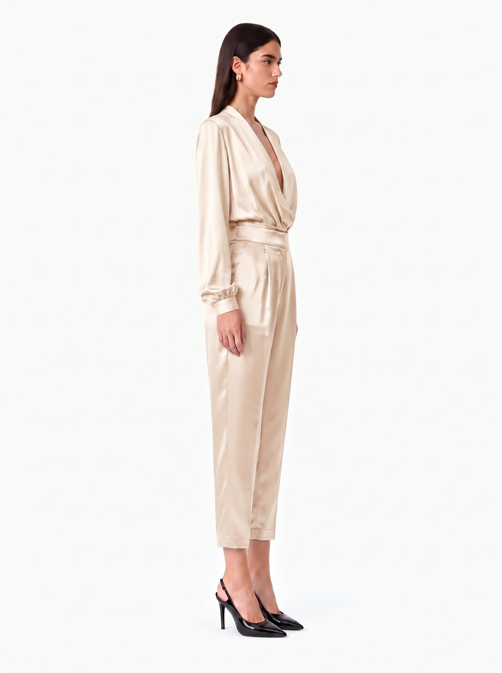 Pantalone con pinces in satin